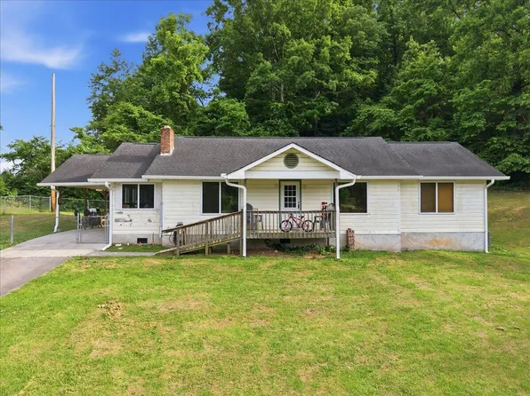 2290 McClanahan Rd, Morristown, TN 37813