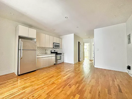 Rented by Doorway NYC, LLC | media 14