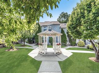 132 Hope St #K, Stamford, CT 06902
