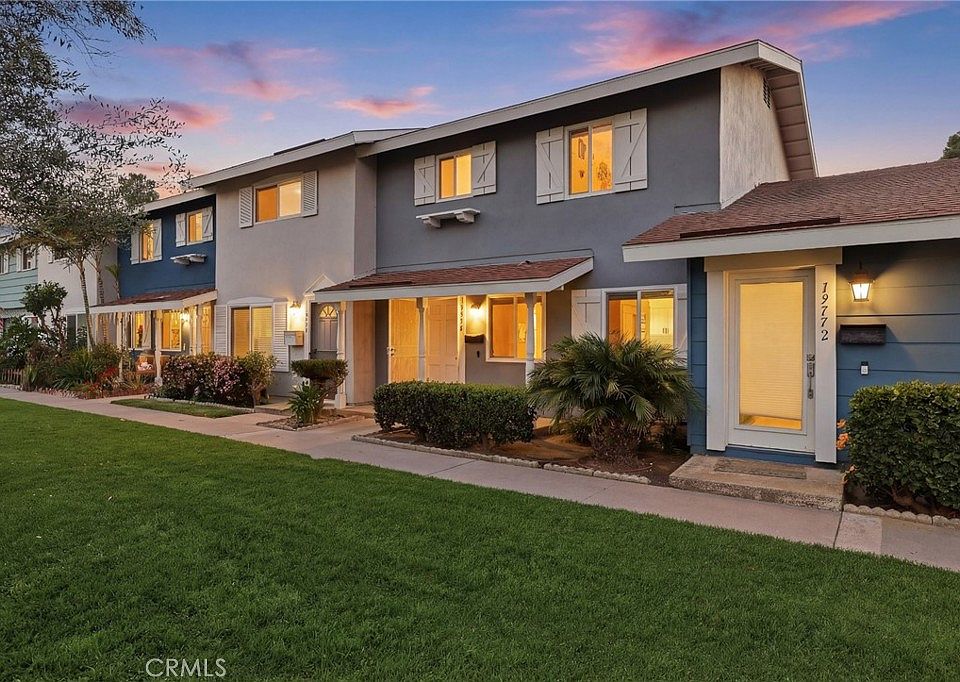 1st image of 19774 Cambridge Ln