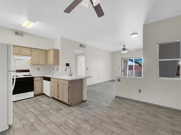 5650 E Sahara Ave Unit 1031, Las Vegas, NV 89142