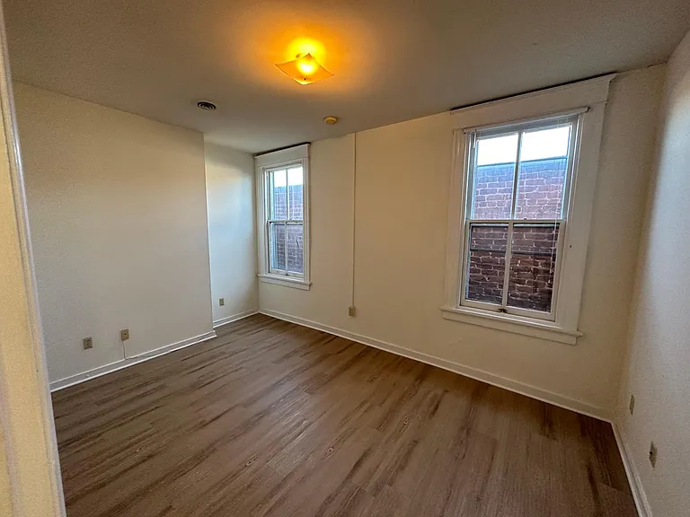 2222 W Grace St #2 — Photo 7