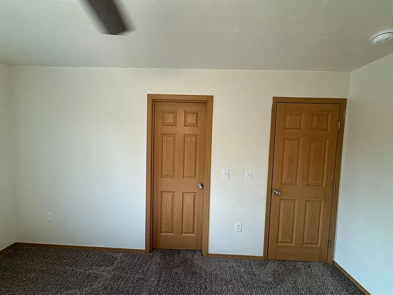4595 W Overby St — Photo 11