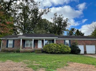 1004 E 3rd St, Tuscumbia, AL 35674
