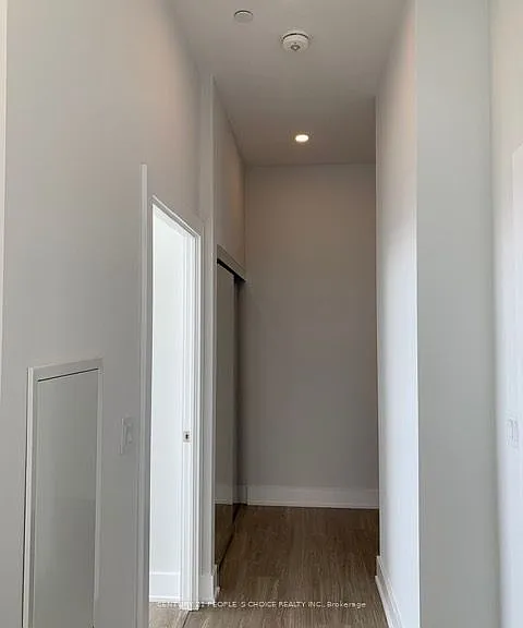 430 Square One Dr #Penthouse 05 — Photo 23
