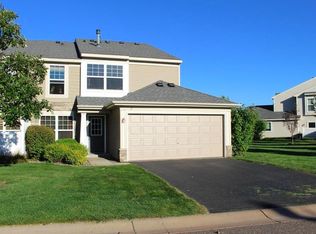 5050 149th St N UNIT 2, Hugo, MN 55038