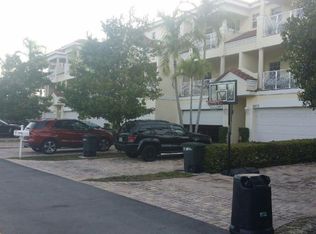 3865 NE 22nd Way, Lighthouse Point, FL 33064