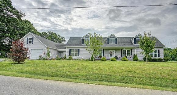1st image of 16646 Ketron Ln