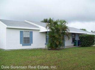 942 Laredo Ln, Sebastian, FL 32958