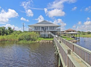 110 Wolfe St, Bay St Louis, MS 39520