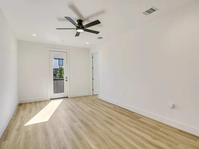 590 Old Mill Rd #108 — Photo 14