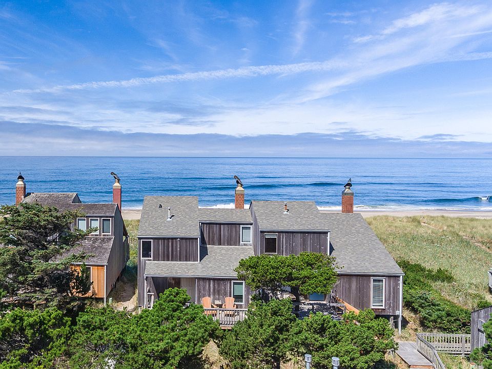 1st image of 313 Salishan Dr Unit 3