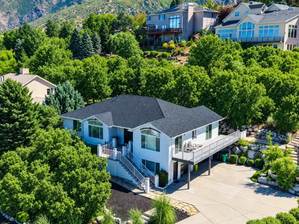 10193 S Majestic Canyon Rd, Sandy, UT 84092