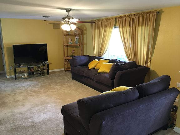 5th image of 1091 Kant St