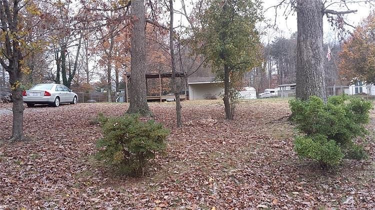 2nd image of 4904 Talphin Dr