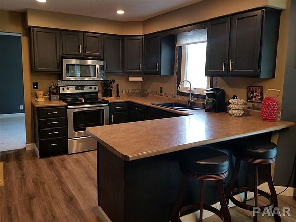 5th image of 6112 N Heather Oak Dr