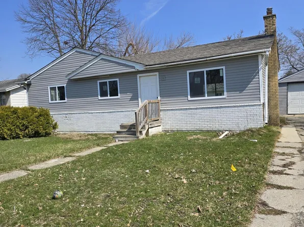 5017 Conners Ave, Lansing, MI 48911
