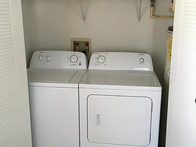 1614 Columbia Arms Cir #247 — Photo 9