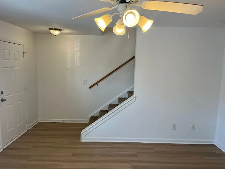 1742 Red Jacket Dr — Photo 3