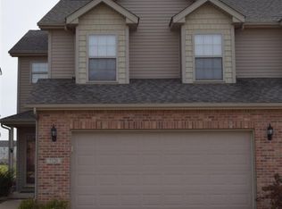 7120 N Thomas Davis Dr, Peoria, IL 61615