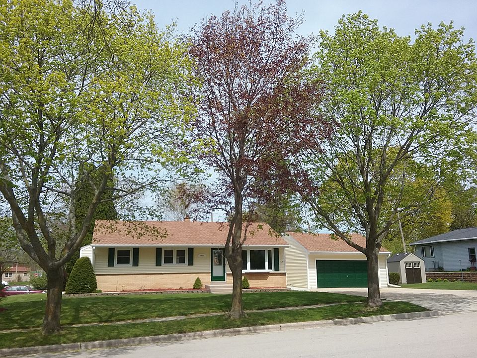 1st image of 1022 Grant Pl