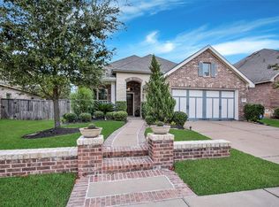 18326 Pin Oak Bend Dr, Cypress, TX 77433