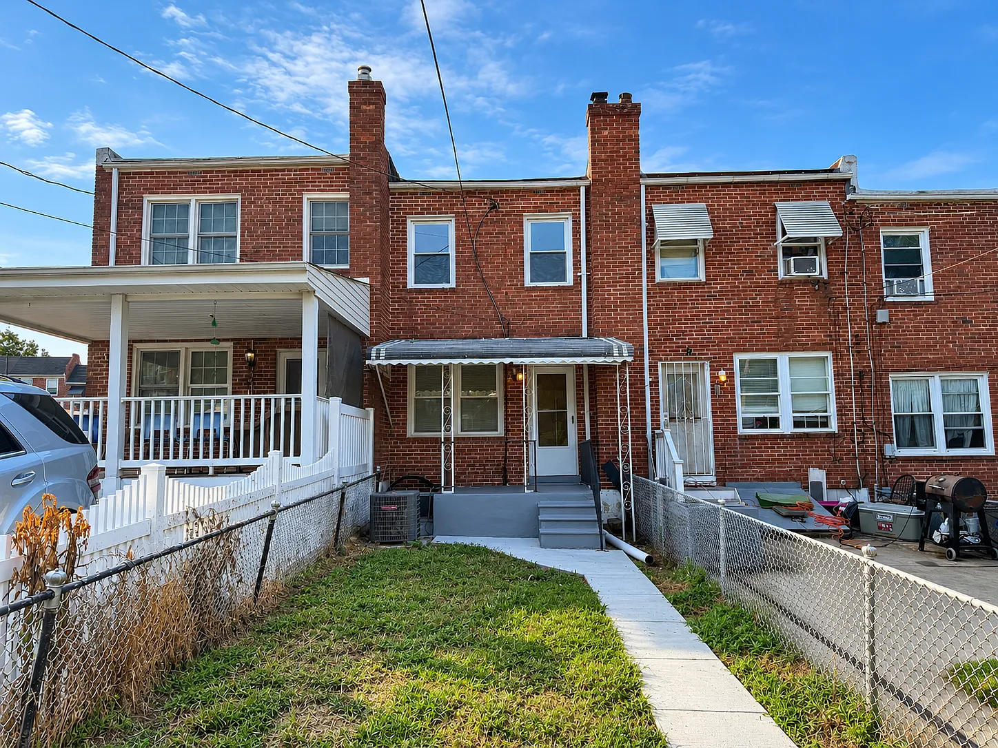 2 bed, 784 sqft, $1,900 — Photo 2