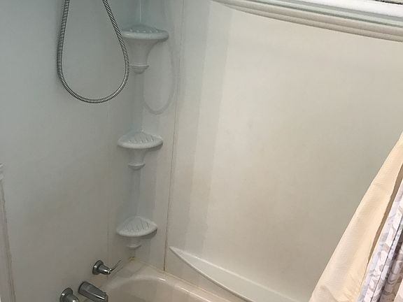Bathroom Shower/Bath