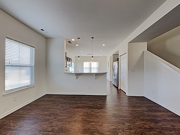 2nd image of 3324 Old Knobbley Oak Dr