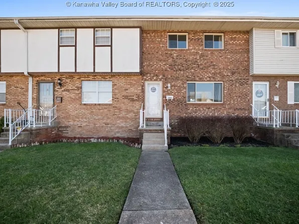 5205A Kentucky St, South Charleston, WV 25309