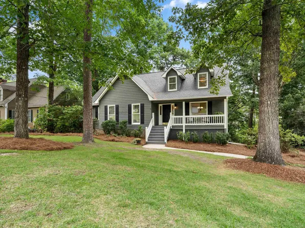 2225 Shelterwood Rd, Birmingham, AL 35226