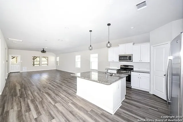 31661 Nimbus Dr — Photo 6