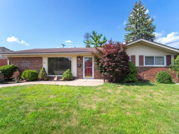 36488 Joanne St, Livonia, MI 48150