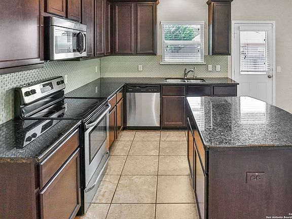 4th image of 10506 ASHBURY