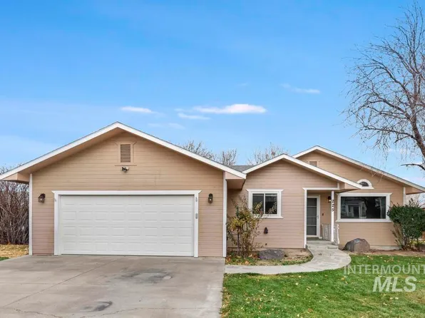 225 Cordova Ave, Twin Falls, ID 83301