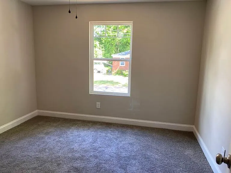 2628 Kenhill Dr — Photo 26
