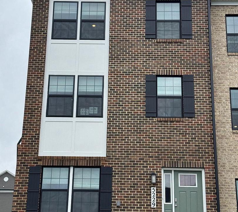 1st image of 5229 Manor Park Dr