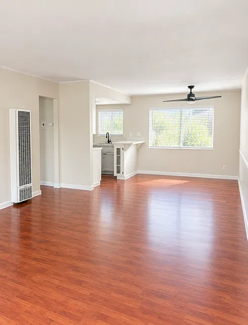 1 bed, 690 sqft, $2,395 — Photo 3