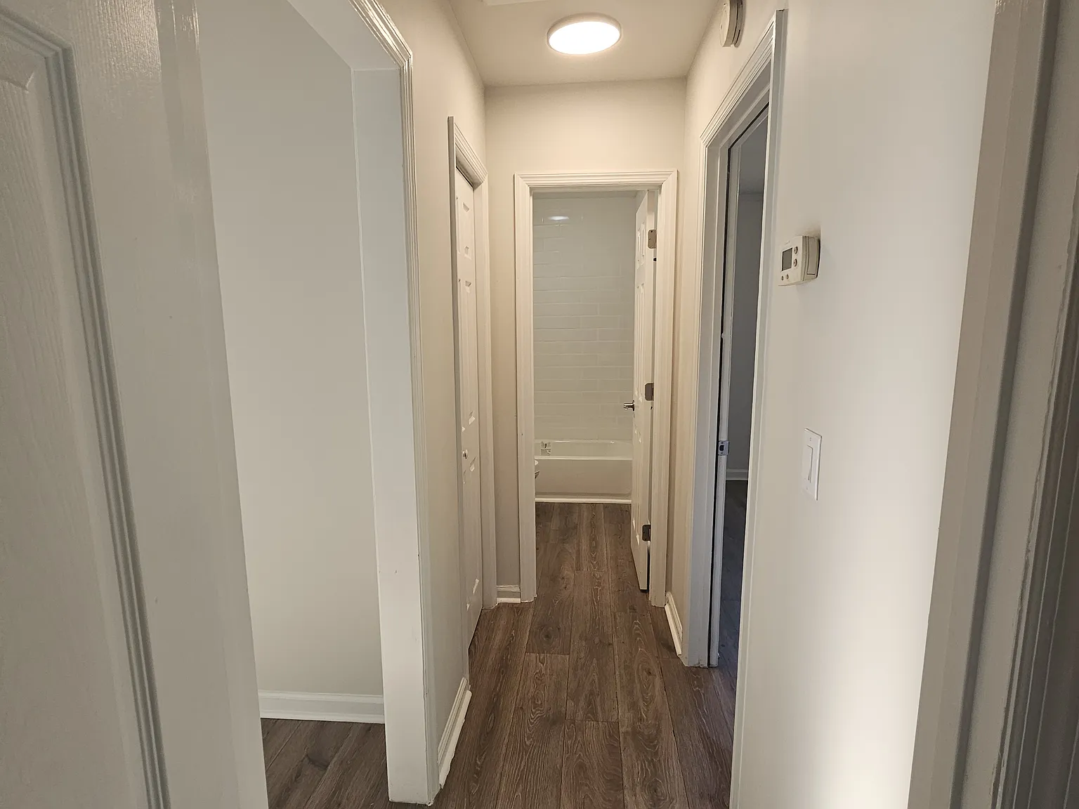 2 bed, 800 sqft, $1,995 — Photo 4