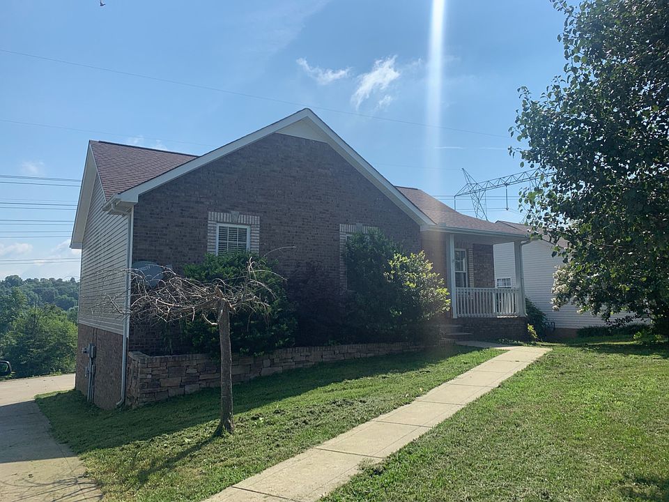 1st image of 949 Drum Ln
