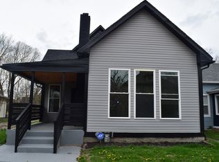 1434 Lee St, Indianapolis, IN 46221