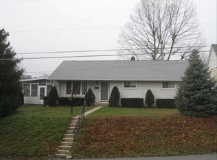 129 N Walnut St, Slatington, PA 18080