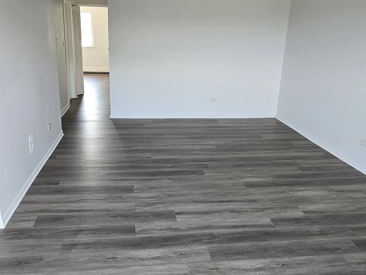 2 bed, 950 sqft, $1,650 — Photo 3