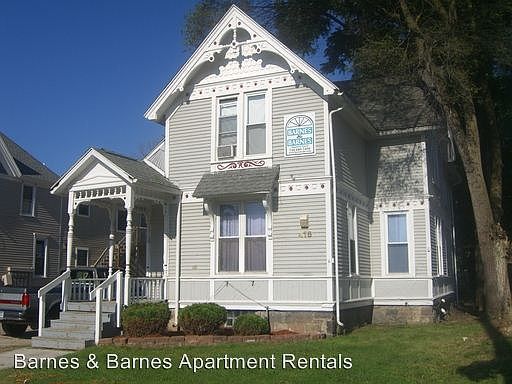 1st image of 415 Ballard St