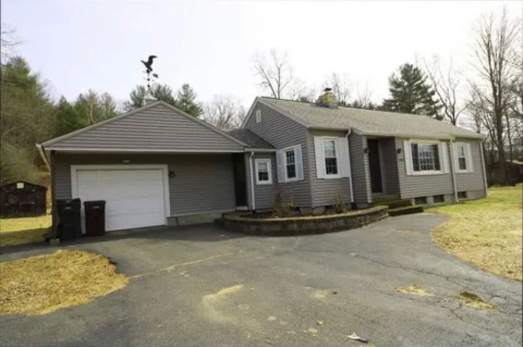1161 E Mountain Rd - Property Image