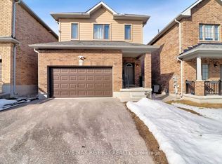 10 Bedford Estates Cres, Barrie, ON L4N 3Z8