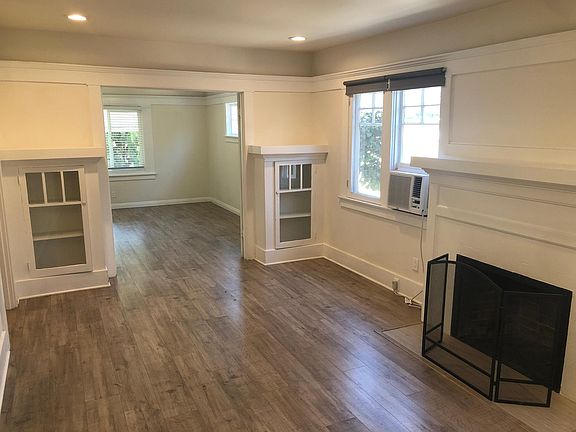 4th image of 703 S Marengo Ave #703