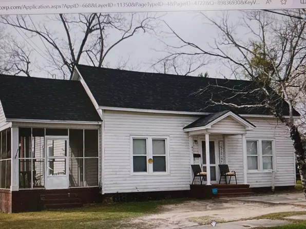 411 W Pine St, Swainsboro, GA 30401
