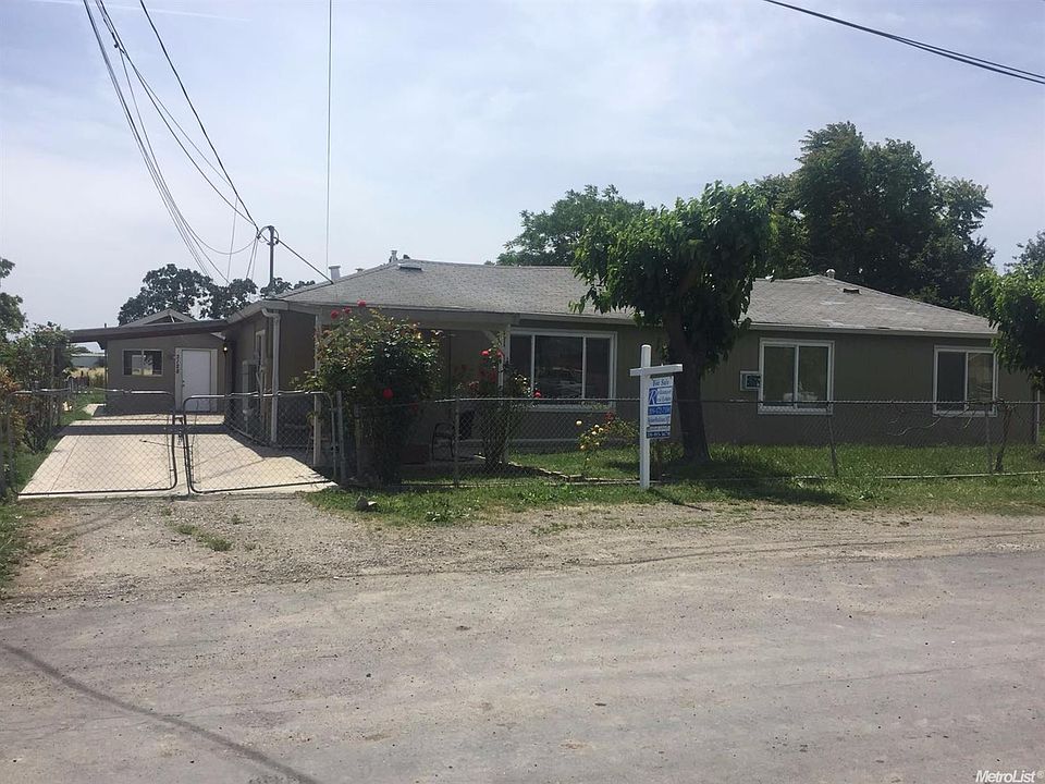 2nd image of 3120 E Anita St