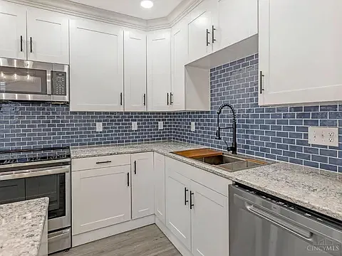 4 bed, 1391 sqft, $3,100 — Photo 4